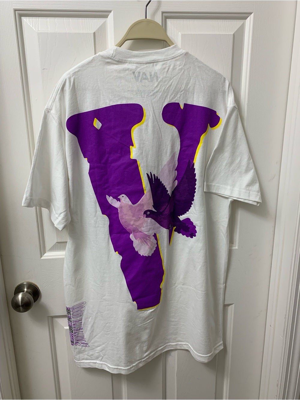 Nav v lone Tshirt